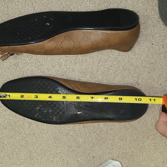 Gucci Guccisima Soft Light Camel Flats - Picture 10 of 11